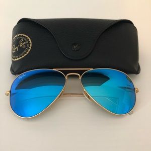 Blue Rayban Avaitors